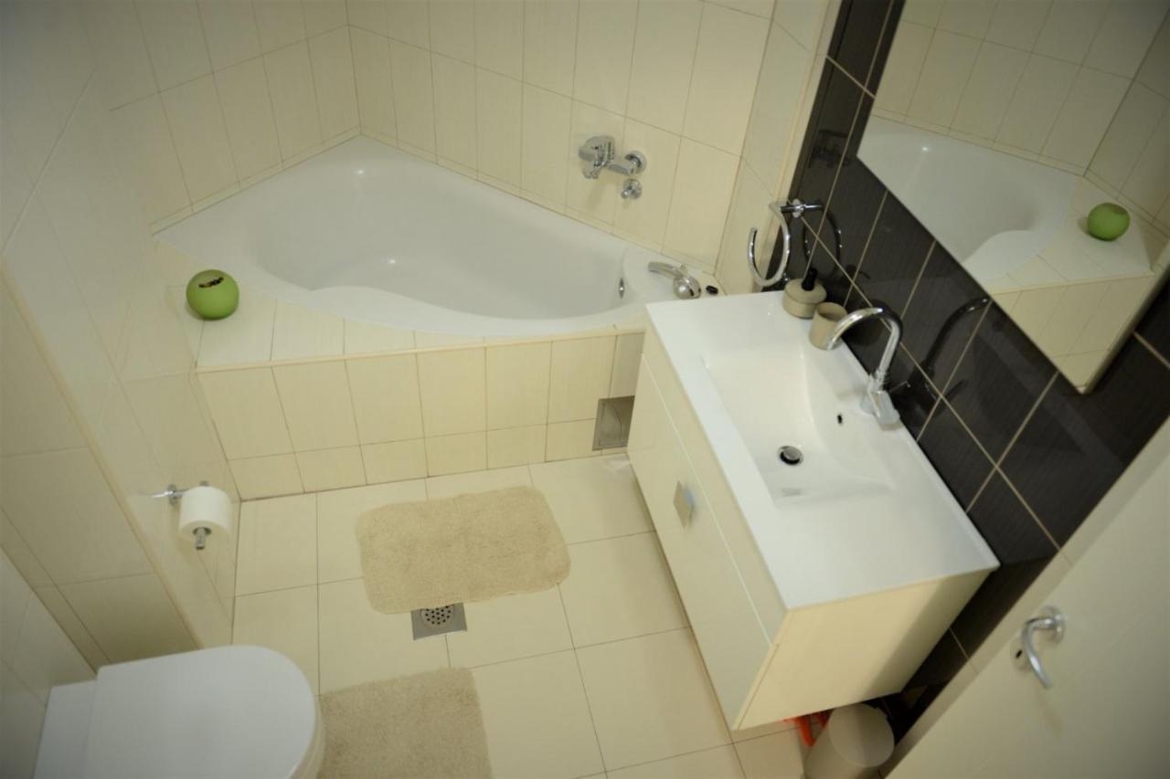 Centar Apartment บิเยลยินา ภายนอก รูปภาพ